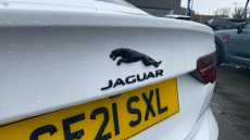 Jaguar XE 2.0 D200 R-Dynamic SE 4dr Auto Diesel Saloon